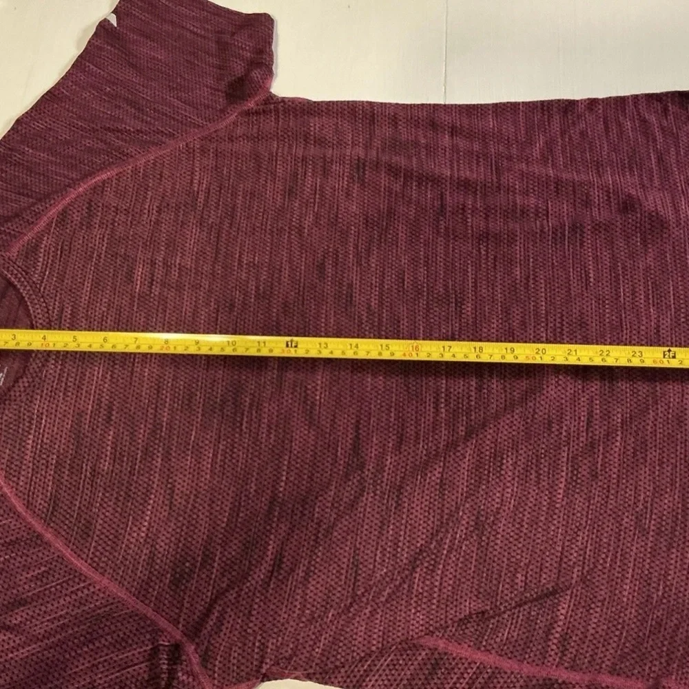 Champion Men's Maroon Short Sleeve Tee - Picture 5 of 6
